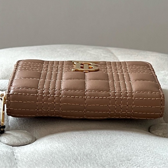 Burberry Wallet in Camel - Picture 6 of 11